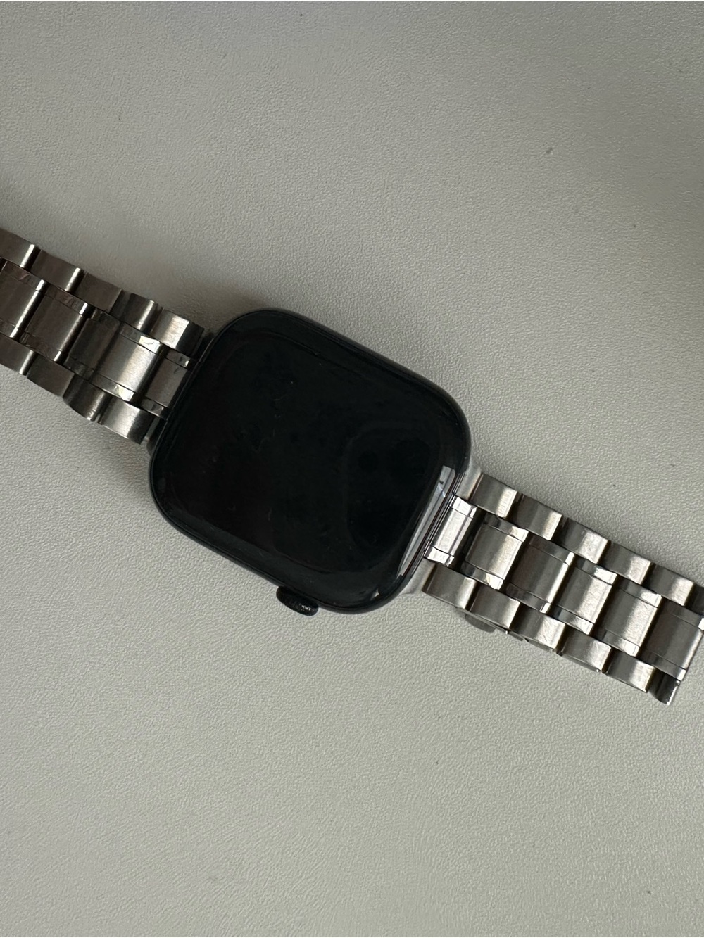 Apple Watch Series 10 – 46mm | Silver Metal Band